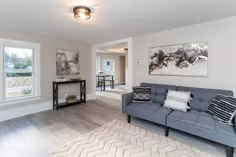 74 Laurence St, Springfield, MA 01104 photo 7