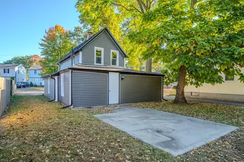 74 Laurence St, Springfield, MA 01104 photo 25