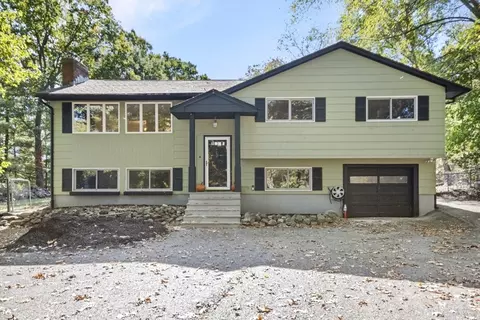 1704 Trapelo Rd, Waltham, MA 02451