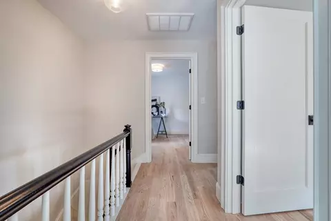 13 Prospect Ave, Boston, MA 02131 photo 32