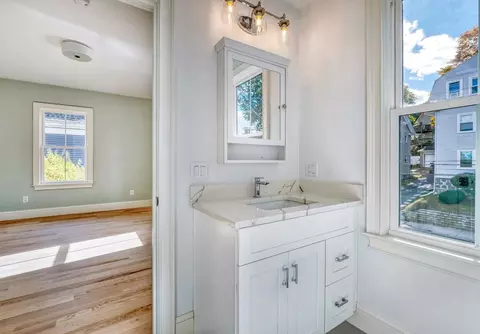13 Prospect Ave, Boston, MA 02131 photo 30