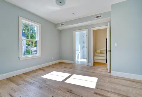 13 Prospect Ave, Boston, MA 02131 photo 28