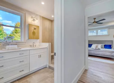 13 Prospect Ave, Boston, MA 02131 photo 21