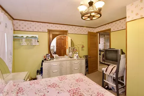 156 Allen St, Springfield, MA 01108 photo 17