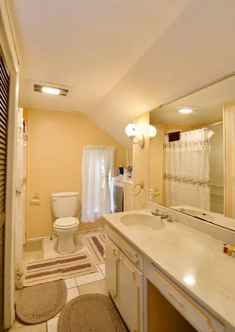 156 Allen St, Springfield, MA 01108 photo 25