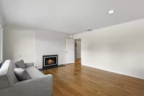 21 Montclair Dr, Worcester, MA 01609 photo 6