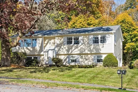 10 Ruthen Cir, Shrewsbury, MA 01545