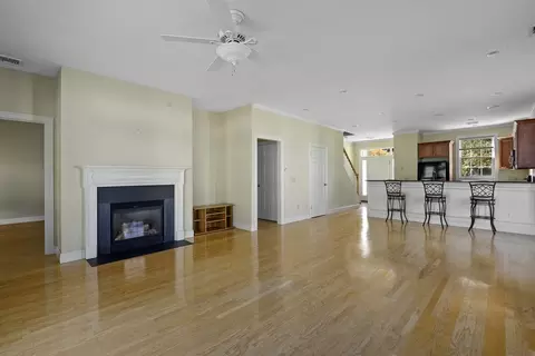 359 Main St #8A, Easthampton, MA 01027 photo 13