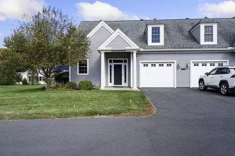 359 Main St #8A, Easthampton, MA 01027