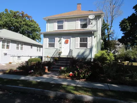 184 N Central Ave, Quincy, MA 02170 photo 3