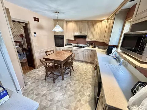 184 N Central Ave, Quincy, MA 02170 photo 9