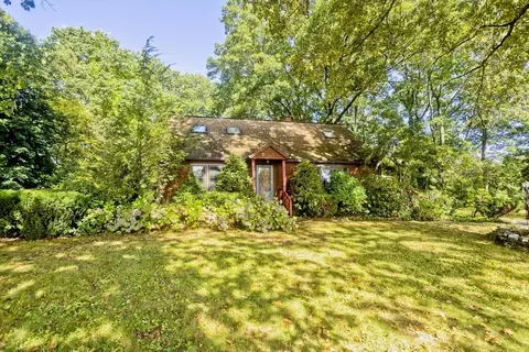 486 Prospect St, Chicopee, MA 01020 photo 41