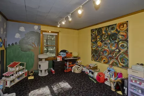486 Prospect St, Chicopee, MA 01020 photo 17