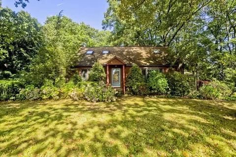 486 Prospect St, Chicopee, MA 01020 photo 40