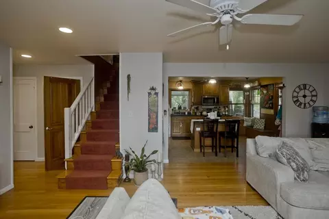 486 Prospect St, Chicopee, MA 01020 photo 24