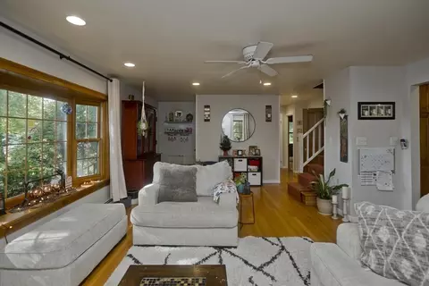486 Prospect St, Chicopee, MA 01020 photo 14