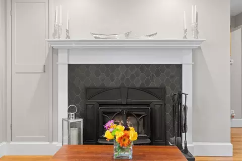 4 Johns Rd, Marblehead, MA 01945 photo 9