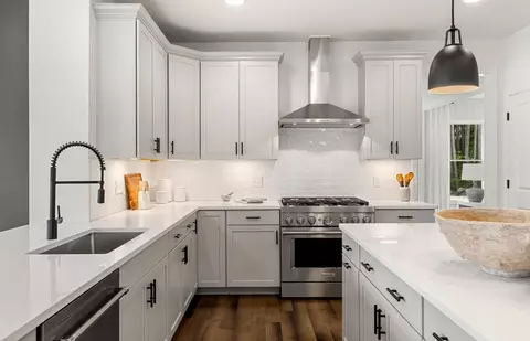 8 Lloyd Cir #26, Norton, MA 02766
