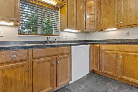 5455 N Main St #7E, Fall River, MA 02720 photo 6