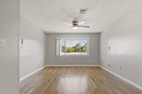 5455 N Main St #7E, Fall River, MA 02720 photo 11