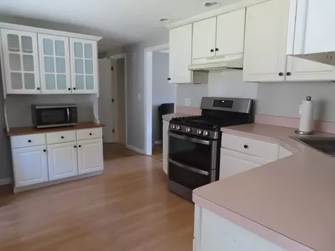 25 Donegal Cir, Barnstable, MA 02632 photo 2