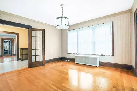 Living - 50 Morningside Park, Springfield, MA 01108 photo 4 of 4
