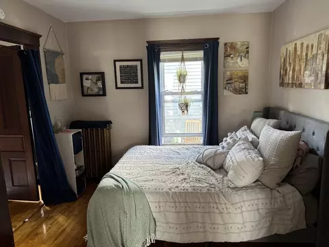 Bedroom - 8 Eureka St, Worcester, MA 01603 photo 1 of 4