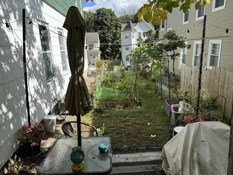 Exterior - 8 Eureka St, Worcester, MA 01603 photo 4 of 8