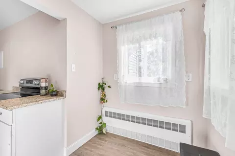 Entry Way - 71 Doverbrook Rd #71, Chicopee, MA 01022 photo 1 of 2