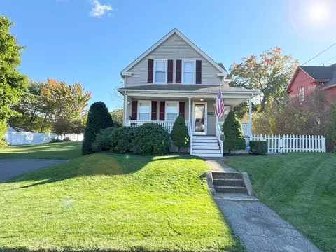 59 Trowbridge Circuit, Worcester, MA 01609