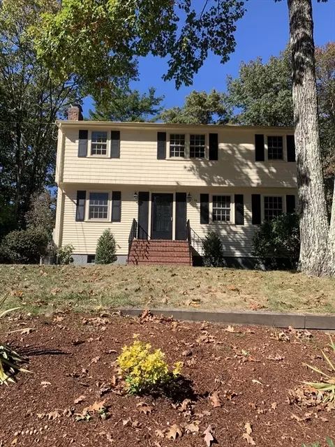 14 Partridge Rd, Medfield, MA 02052