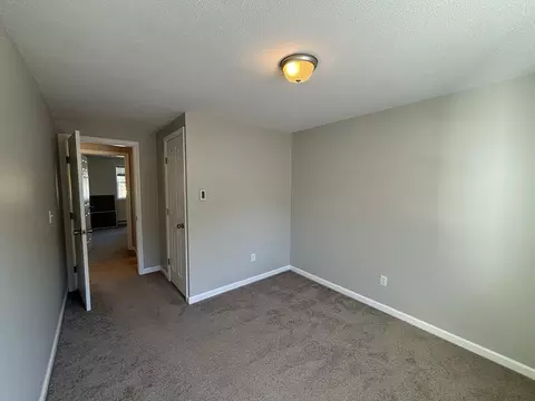 51 Warebrook Vlg, Ware, MA 01082 photo 15