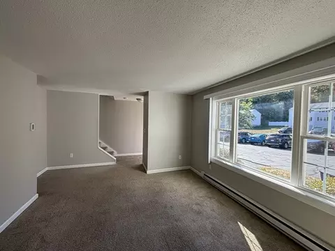 51 Warebrook Vlg, Ware, MA 01082 photo 9