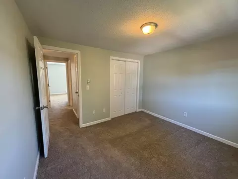 51 Warebrook Vlg, Ware, MA 01082 photo 14