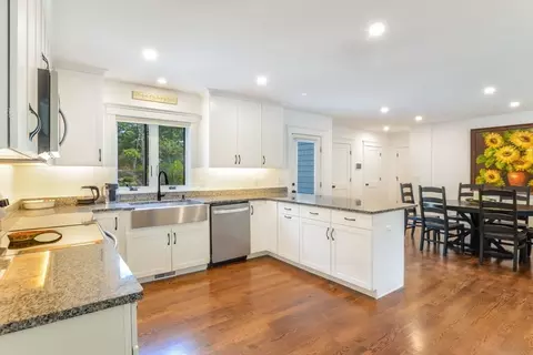 Kitchen - 12 Leeshore, Mashpee, MA 02649 photo 1 of 4