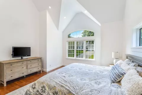 Bedroom - 12 Leeshore, Mashpee, MA 02649 photo 3 of 6