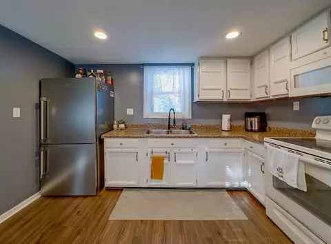 970 Chicopee St, Chicopee, MA 01013 photo 4