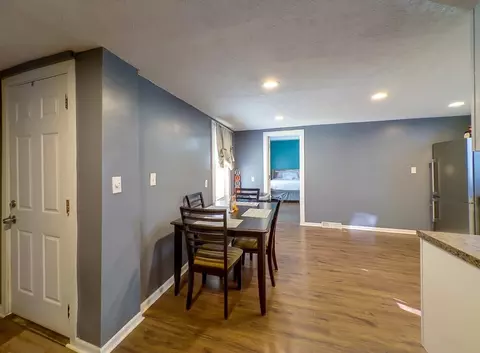 970 Chicopee St, Chicopee, MA 01013 photo 6