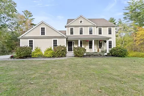 24 Sparrow Ln, Pembroke, MA 02359