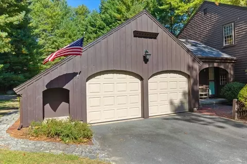 Exterior - 4 Cape Cod Ln, Norwell, MA 02061 photo 2 of 11