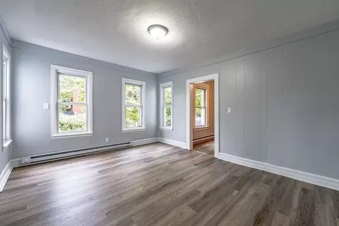 26-28 Calhoun St, Springfield, MA 01107 photo 17