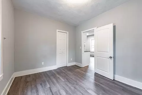 26-28 Calhoun St, Springfield, MA 01107 photo 8
