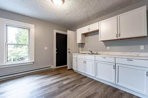 26-28 Calhoun St, Springfield, MA 01107 photo 14