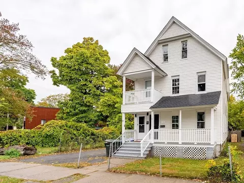 26-28 Calhoun St, Springfield, MA 01107 photo 2