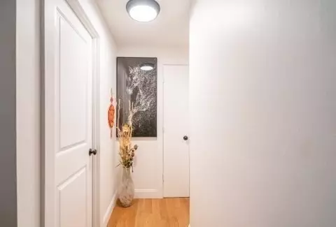 Entry Way - 21 Staples Ave #24, Everett, MA 02149 photo 2 of 2