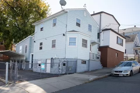 Exterior - 186 Lowell St, Fall River, MA 02721 photo 2 of 4