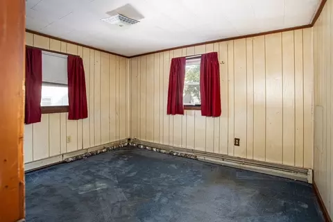 Bedroom - 186 Lowell St, Fall River, MA 02721 photo 5 of 6