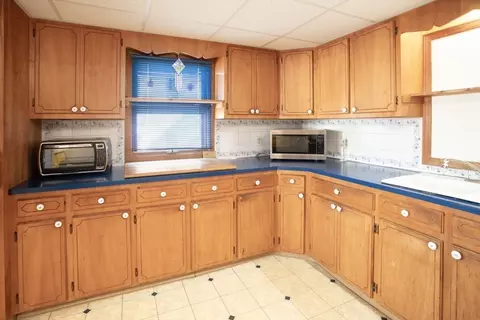 Kitchen - 186 Lowell St, Fall River, MA 02721 photo 4 of 4