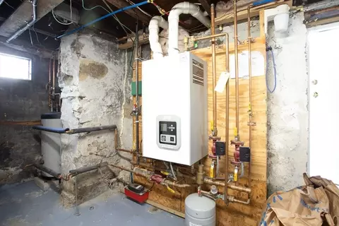Entry Way - 186 Lowell St, Fall River, MA 02721 photo 1 of 1