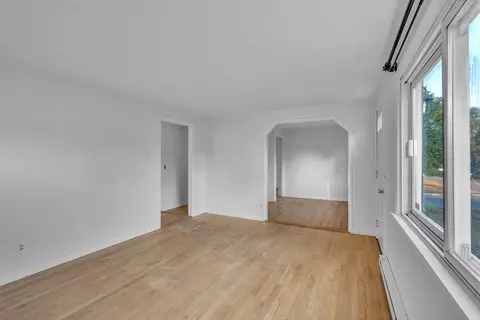 139 Moss Rd, Springfield, MA 01119 photo 6